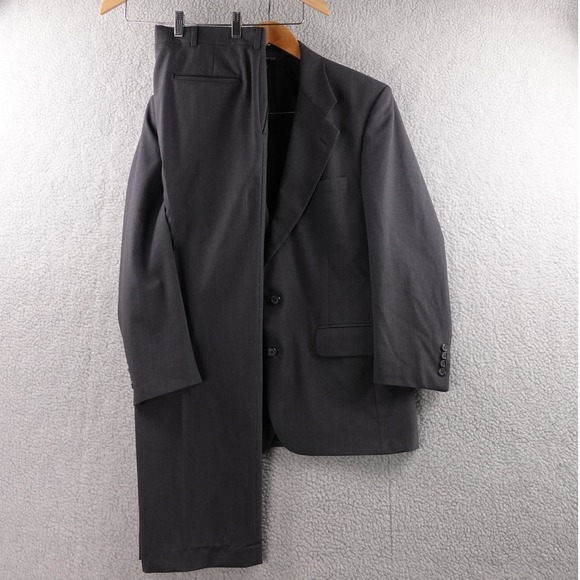 Vintage Burberrys Mens Charcoal Gray Wool Suit Blazer Pants Set Tailored Fit 40R